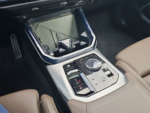 Used 2025 BMW X3 xDrive30i image 28