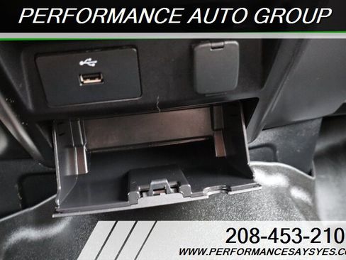 Used 2017 Ford F150 XLT w/ Trailer Tow Package image 24