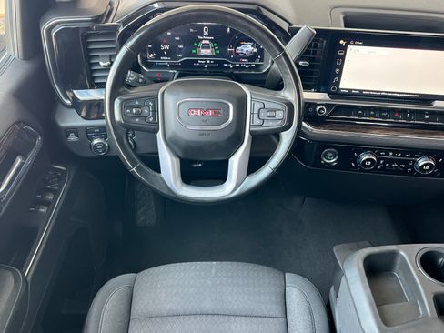 Used 2024 GMC Sierra 1500 SLE AWD/4WD image 14