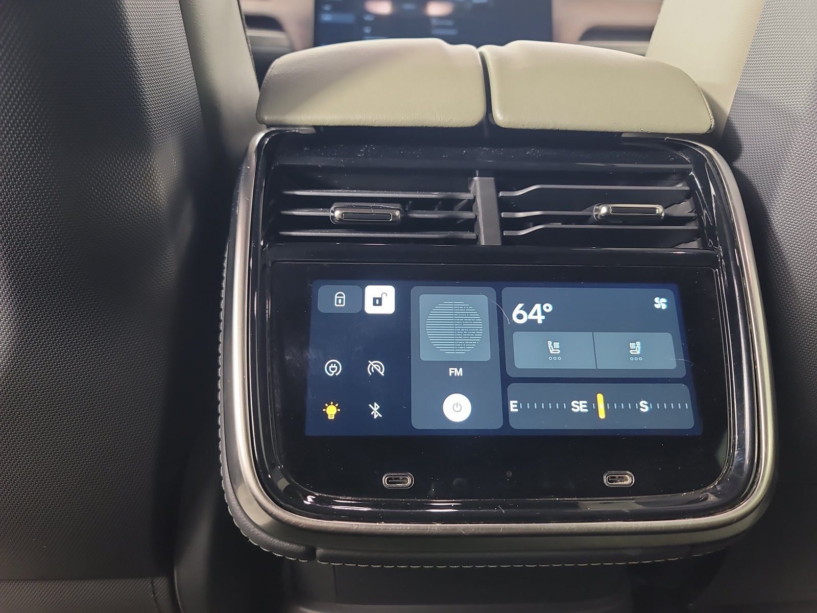 Used 2023 Rivian R1S Adventure Quad AWD/4WD image 30