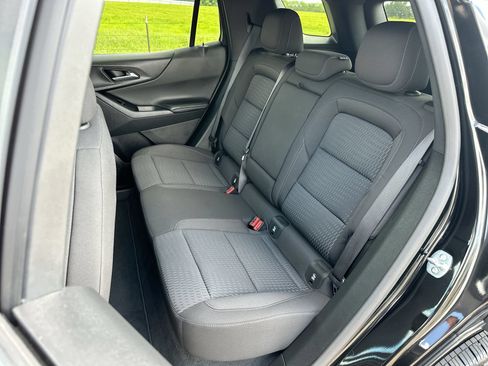 Used 2026 Chevrolet Equinox LT FWD image 23