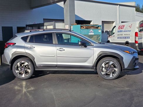 New 2026 Subaru Crosstrek 2.5i Limited w/ Crosstrek Mirror Package AWD/4WD image 3