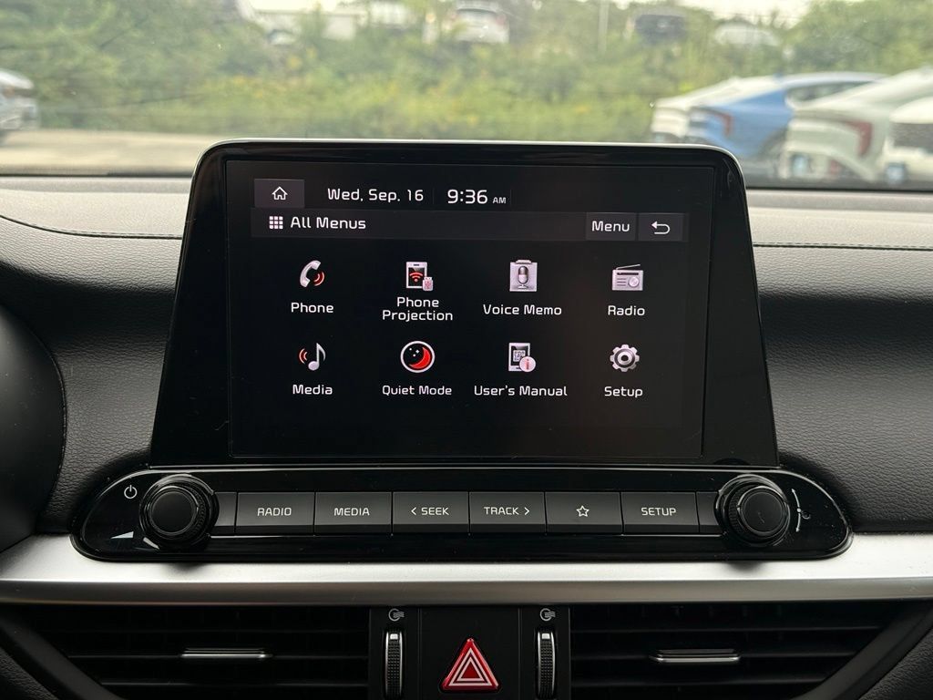 Used 2023 Kia Forte LXS w/ LXS Technology Package FWD image 27