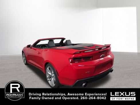 Used 2017 Chevrolet Camaro LT RWD image 10