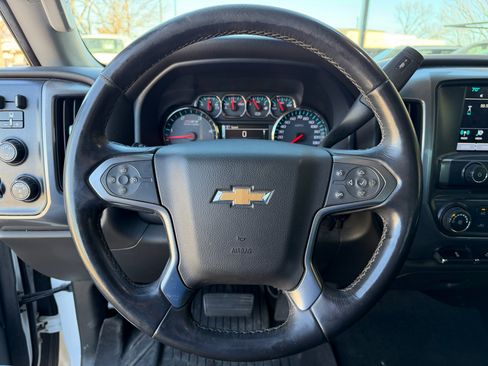 Used 2018 Chevrolet Silverado 2500 LT w/ Z71 Package, Off-Road image 27