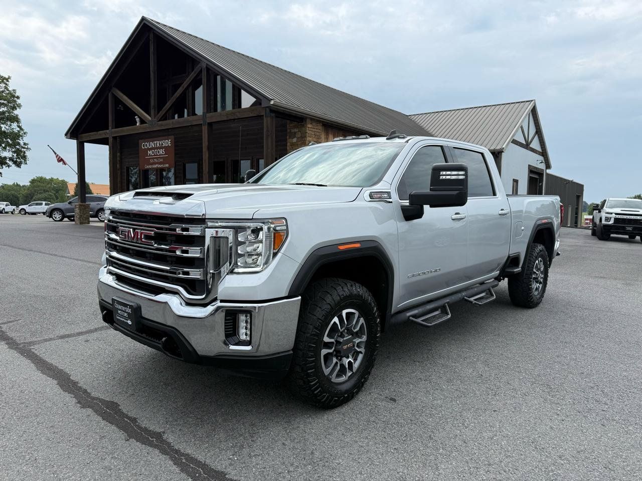 Used 2021 GMC Sierra 3500 SLE w/ SLE Convenience Package AWD/4WD image 2