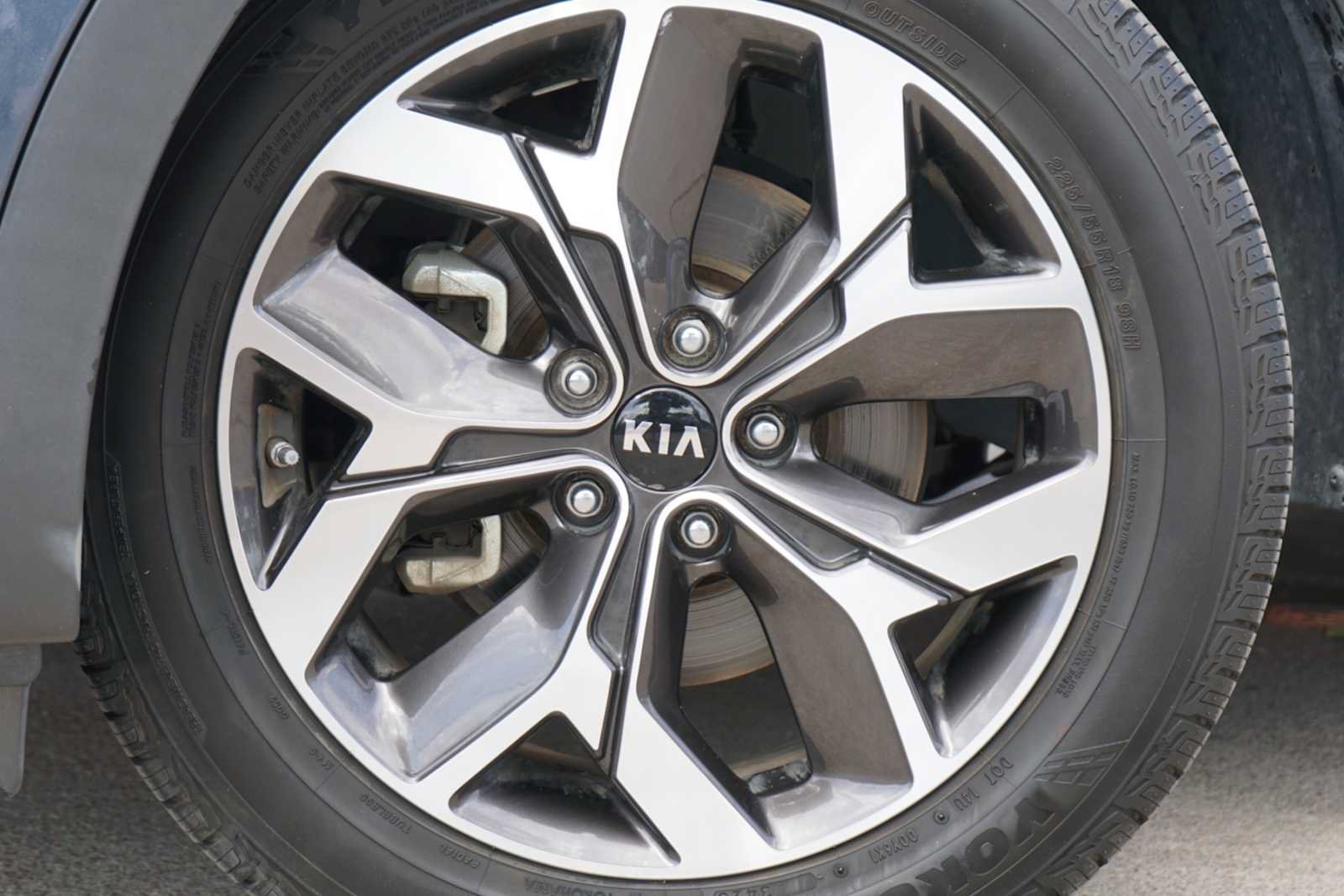 Used 2020 Kia Sportage EX FWD image 2
