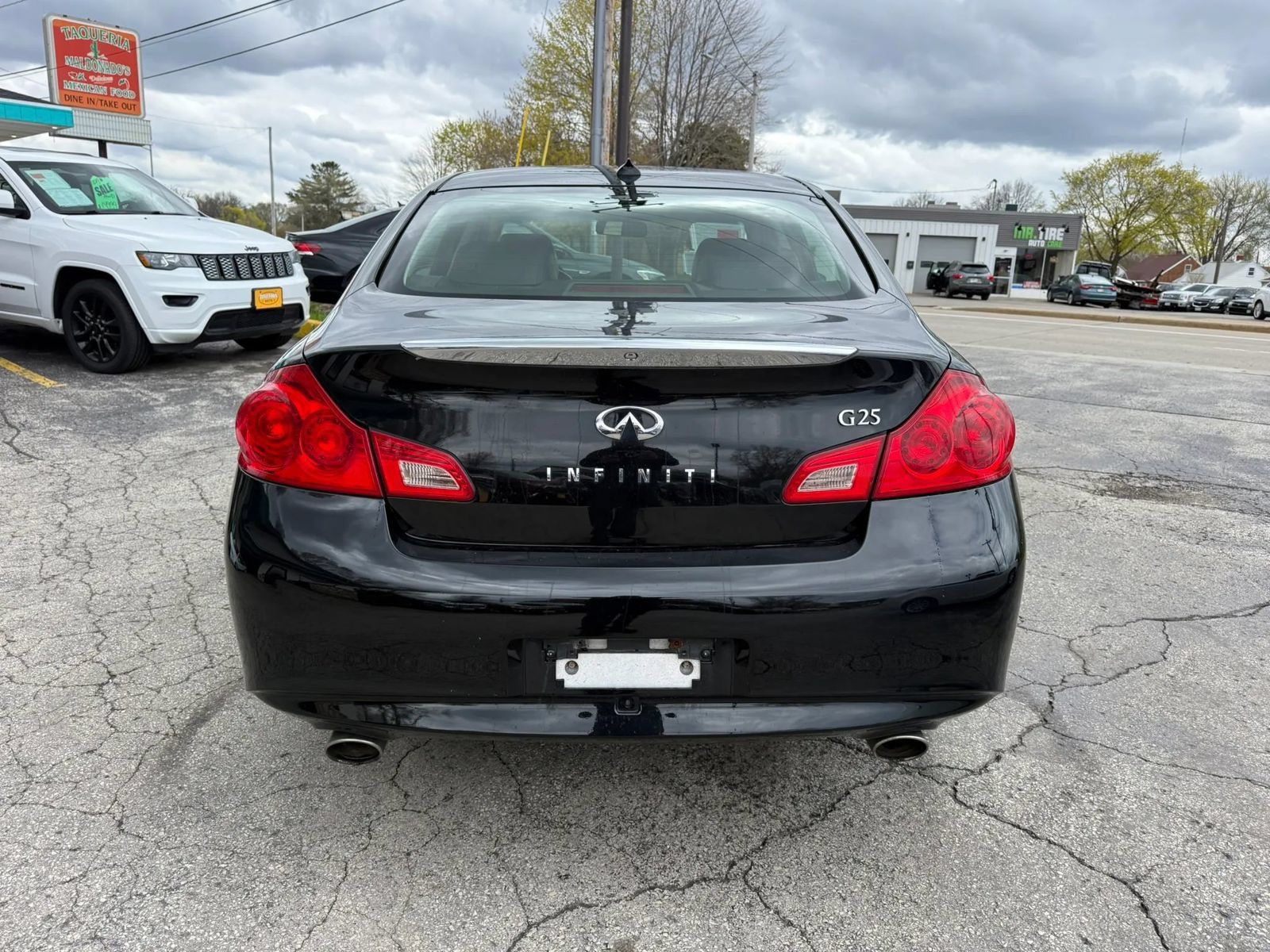 Used 2011 INFINITI G25 RWD image 4