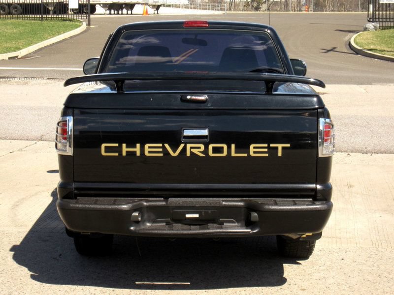 Used 2002 Chevrolet S10 Pickup 2WD Extended Cab w/ Comfort Convenience Pkg image 14