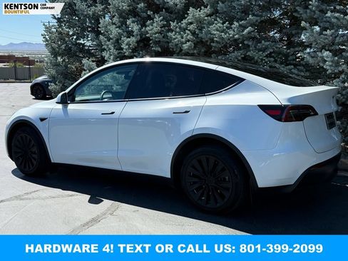 Used 2023 Tesla Model Y Long Range AWD/4WD image 4