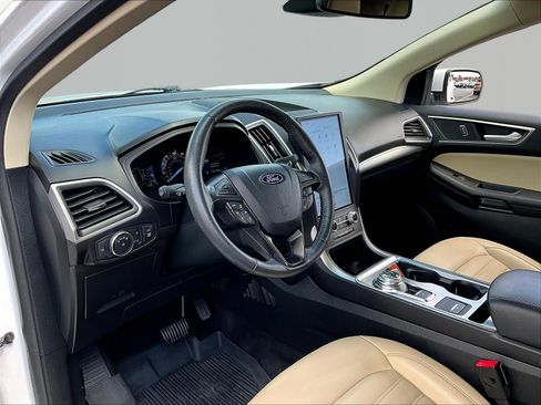 Used 2022 Ford Edge SEL w/ Convenience Package AWD/4WD image 17