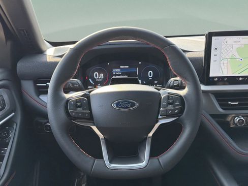 New 2026 Ford Explorer ST-Line w/ ST-Line Street Pack AWD/4WD image 32