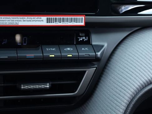 New 2026 Toyota Camry SE image 26