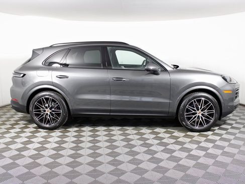 New 2026 Porsche Cayenne image 8