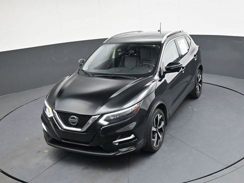 Used 2022 Nissan Rogue Sport SL w/ Premium Package image 33