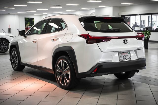 Used 2024 Lexus UX 250h FWD image 8