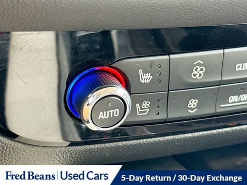Used 2024 Buick Enclave Avenir w/ Avenir Technology Package AWD/4WD image 28
