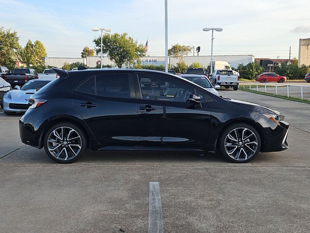 Used 2019 Toyota Corolla XSE FWD image 4
