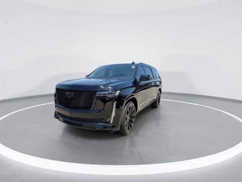 Used 2022 Cadillac Escalade ESV Sport Platinum AWD/4WD image 4