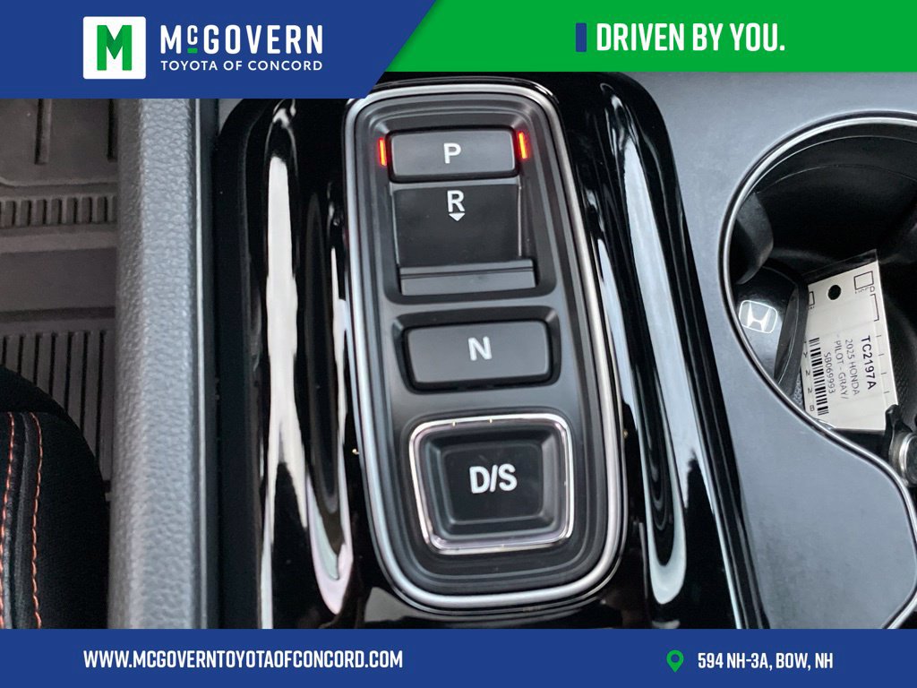 Used 2025 Honda Pilot TrailSport image 38