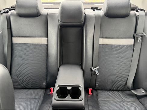 Used 2013 Toyota Camry SE image 14