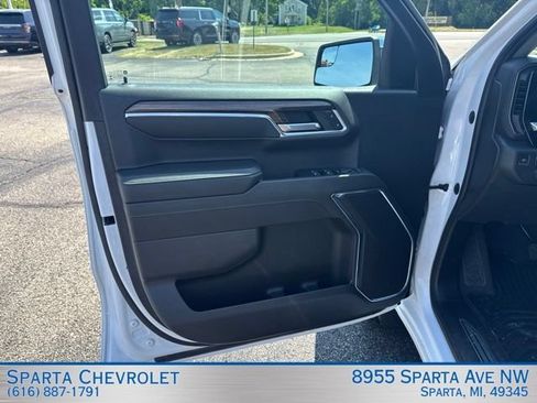 Used 2023 Chevrolet Silverado 1500 LT AWD/4WD image 11