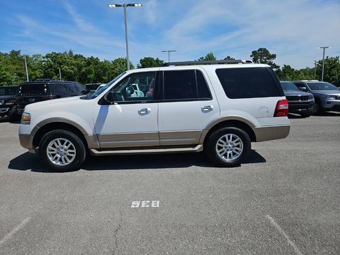 Used 2011 Ford Expedition XLT w/ 201A Rapid Spec Order Code AWD/4WD image 4