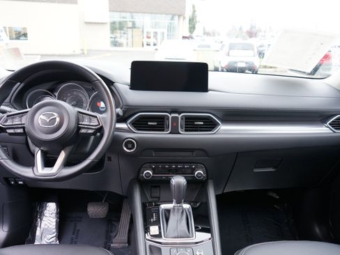 Certified 2024 MAZDA CX-5 AWD 2.5 S w/ Preferred Package image 19