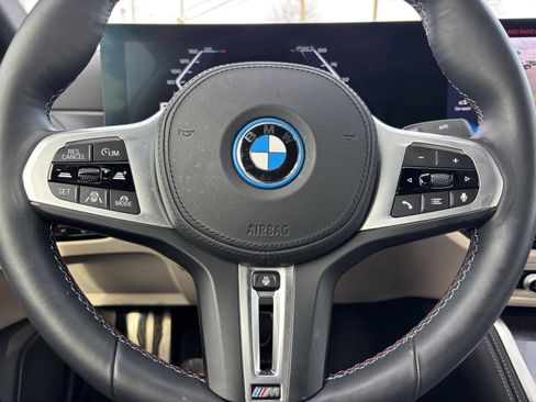 Used 2024 BMW i4 M50 image 25
