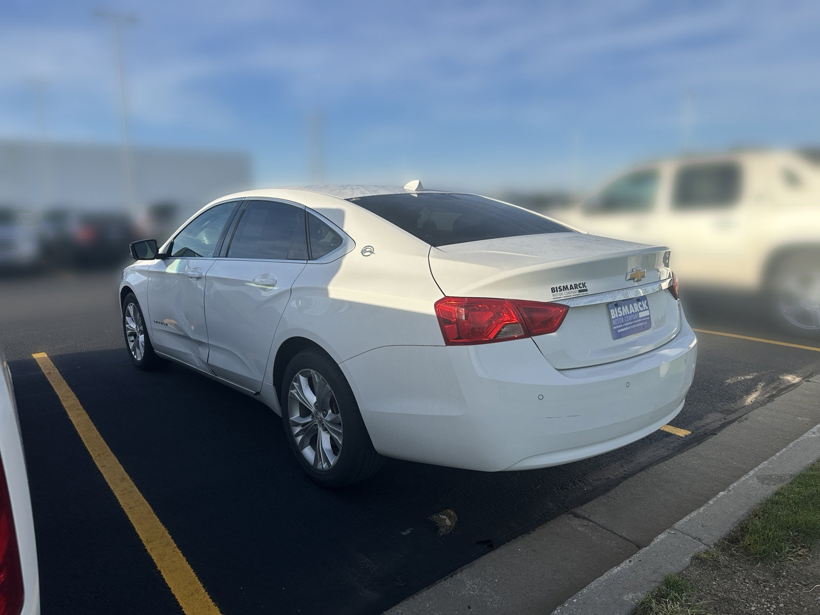 Used 2014 Chevrolet Impala LT w/ Premium Seating Package FWD image 4