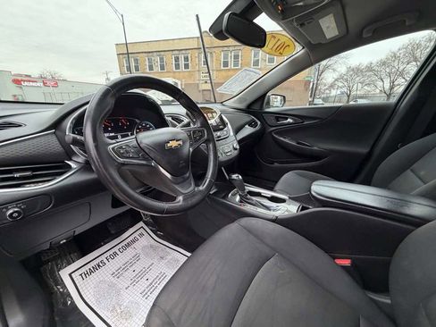 Used 2017 Chevrolet Malibu LT image 13