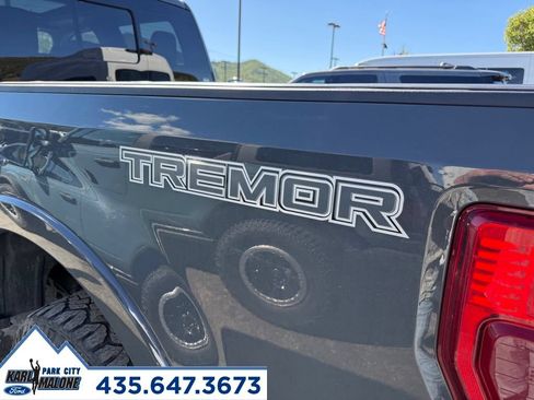 Used 2021 Ford F350 Lariat AWD/4WD image 8