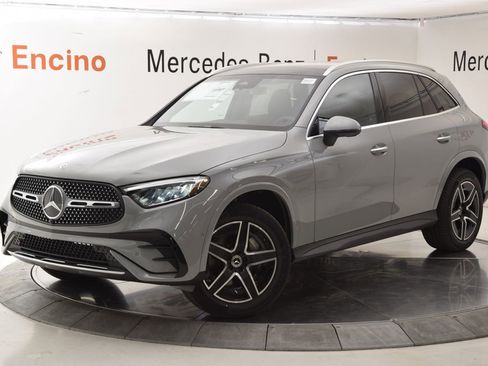 New 2026 Mercedes-Benz GLC 300 4MATIC image 2