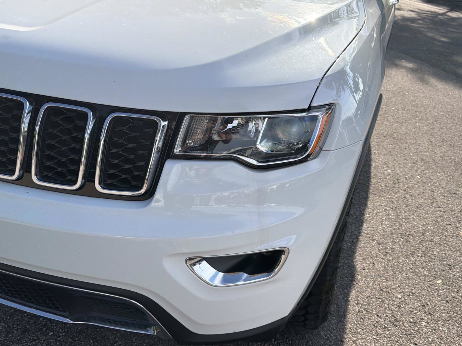 Used 2021 Jeep Grand Cherokee Limited RWD image 9