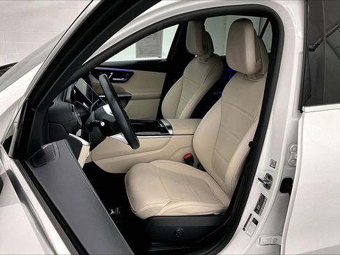 Used 2023 Mercedes-Benz GLC 300 image 15