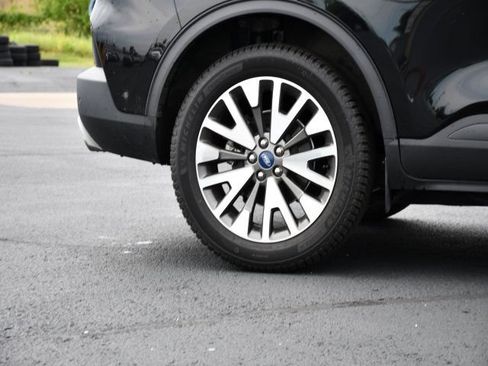 Used 2020 Ford Escape Titanium AWD/4WD image 10