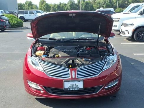 Used 2014 Lincoln MKZ w/ Equipment Group 102A Reserve FWD image 31