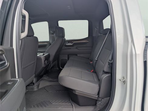 New 2026 Chevrolet Silverado 1500 LT AWD/4WD image 9