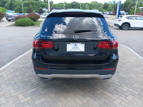 Used 2022 Mercedes-Benz GLC 300 4MATIC image 5