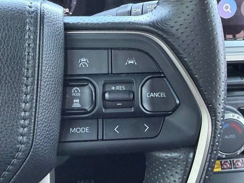 Used 2025 Toyota 4Runner TRD Sport Premium w/ Tow Technology Package AWD/4WD image 28