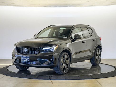 New 2026 Volvo XC40 B5 Ultra w/ Climate Package AWD/4WD image 1