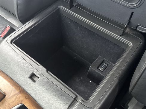 Used 2021 Nissan Armada SL w/ Captain's Chairs Package image 39