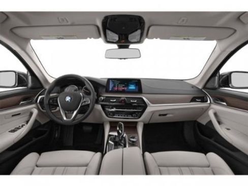 Used 2019 BMW 530i image 11