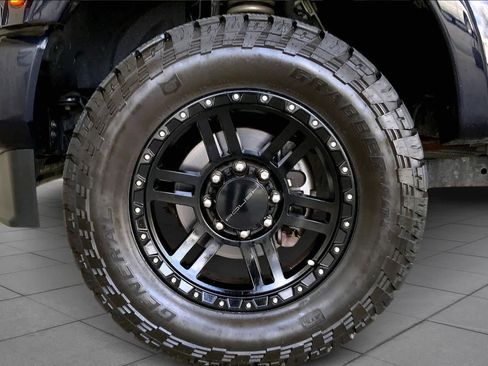 Used 2021 Ford F250 Lariat image 11