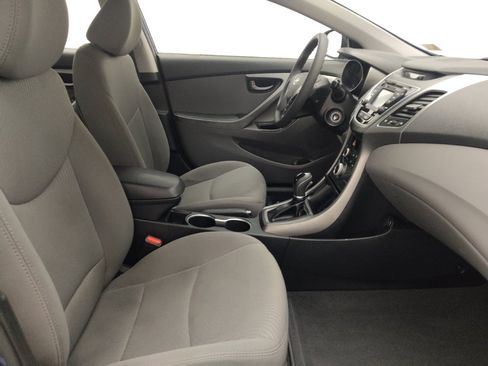 Used 2015 Hyundai Elantra SE w/ Option Group 02 FWD image 21