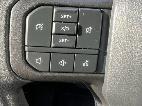 Used 2024 Ford F250 XLT w/ Snow Plow Prep Package image 23