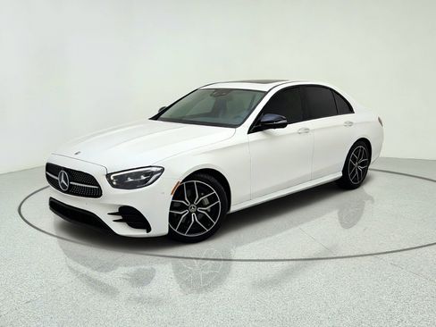 Used 2022 Mercedes-Benz E 350 Sedan image 1