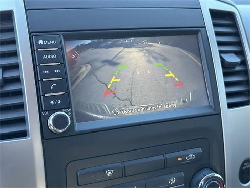 Used 2019 Nissan Frontier SV image 30