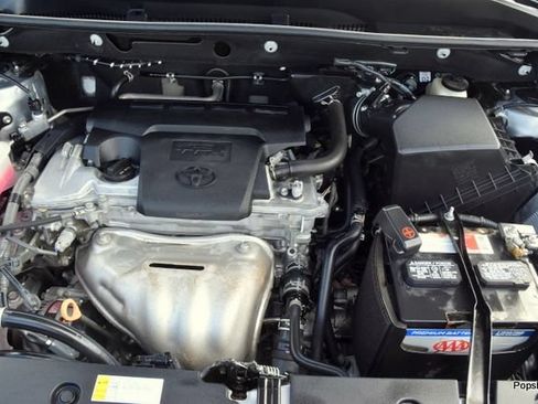 Used 2017 Toyota RAV4 Limited FWD image 8