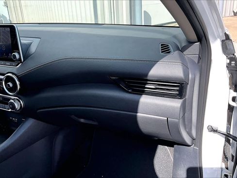 Certified 2023 Nissan Sentra SV w/ Trunk Package FWD image 18